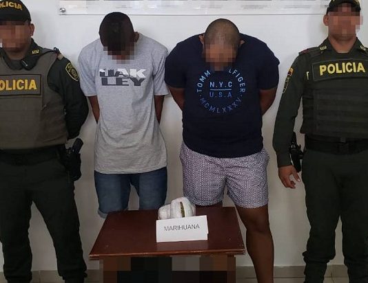 Capturan dos sujetos con marihuana oculta en sus partes intimas en aeropuerto de Cartagena capturados-trafico-de-droga-aeropuerto