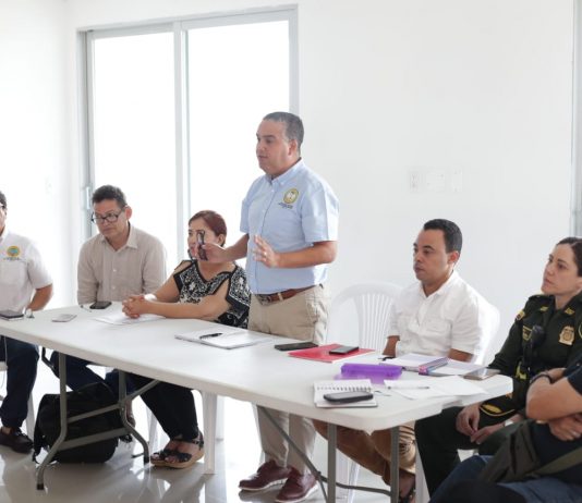 Alcalde y comunidad de Marbella se reúnen para buscar mejoras en la calidad de vida del barrio pedrito-pereira-marbella