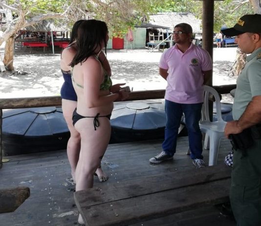 “Intermediarios” cobraron de más a dos extranjeras en Playa Blanca cobros-excesivos-turistas norteamericanas