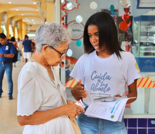 Distrito lanza la campaña ‘Cuida a tu Abuelo’ abuelos