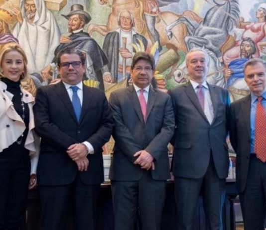 Foro: Gerencia y gestión integral de las cuencas hídricas; “Rio, región, ciudad y vida”. Marco Antonio Velilla Foro Rio, región, ciudad y vida