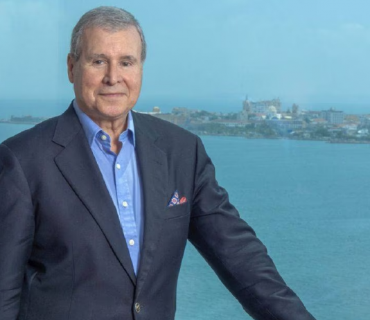Raúl Bustamante Miller, hotelier of the year IHG